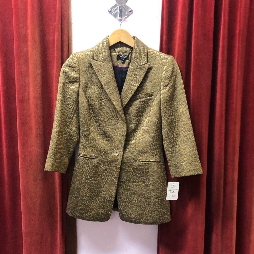 TED BAKER SIZE 0 great condition Perfect for the holidays!